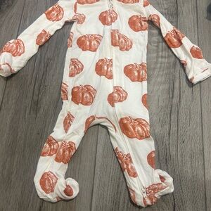 Kate Quinn Orange Pumpkin Print Kids Footie